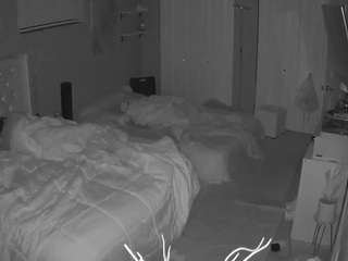 voyeurcam-house-charleys-room
