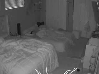 voyeurcam-house-charleys-room