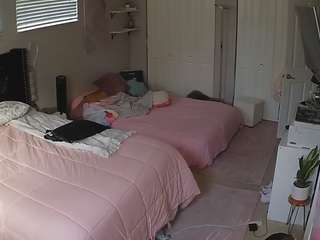 voyeurcam-house-charleys-room