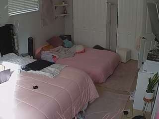 voyeurcam-house-charleys-room