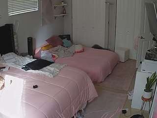 voyeurcam-house-charleys-room