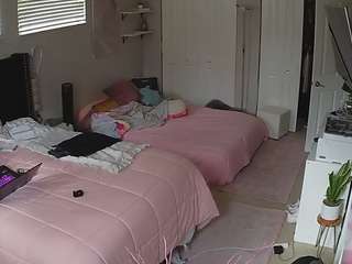voyeurcam-house-charleys-room