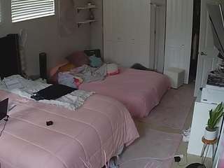 voyeurcam-house-charleys-room