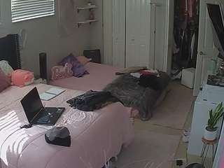voyeurcam-house-charleys-room