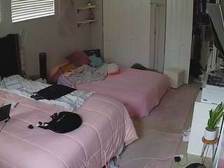 voyeurcam-house-charleys-room