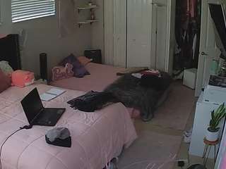 voyeurcam-house-charleys-room