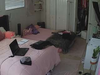 voyeurcam-house-charleys-room