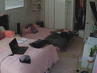 voyeurcam-house-charleys-room