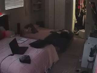 voyeurcam-house-charleys-room