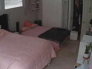 voyeurcam-house-charleys-room