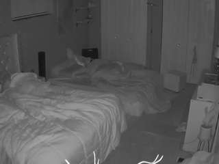 voyeurcam-house-charleys-room
