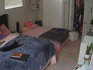 voyeurcam-house-charleys-room