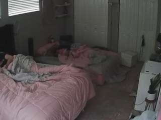 voyeurcam-house-charleys-room