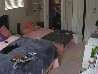 voyeurcam-house-charleys-room