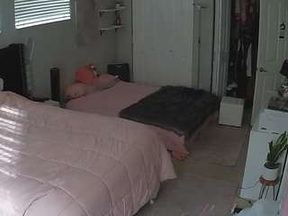voyeurcam-house-charleys-room