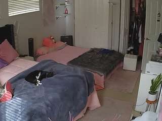 voyeurcam-house-charleys-room