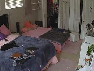 voyeurcam-house-charleys-room