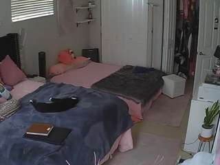 voyeurcam-house-charleys-room