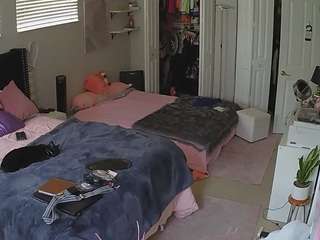 voyeurcam-house-charleys-room