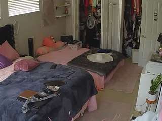 voyeurcam-house-charleys-room