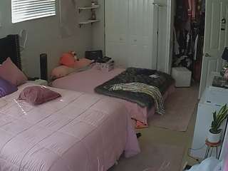 voyeurcam-house-charleys-room