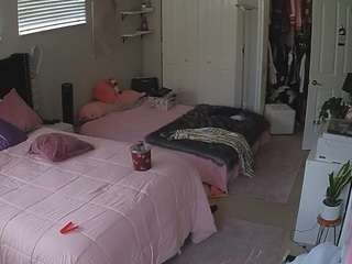 voyeurcam-house-charleys-room webcam
