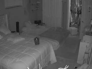 voyeurcam-house-charleys-room