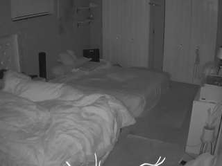 voyeurcam-house-charleys-room