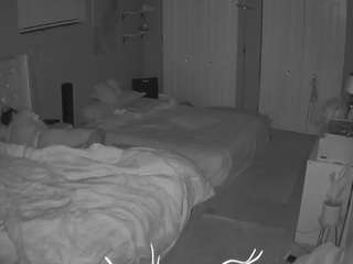 voyeurcam-house-charleys-room