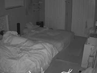 voyeurcam-house-charleys-room