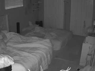 voyeurcam-house-charleys-room