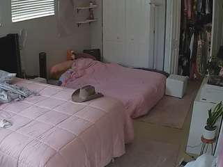 voyeurcam-house-charleys-room