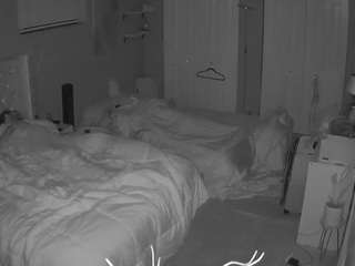 voyeurcam-house-charleys-room