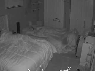 voyeurcam-house-charleys-room