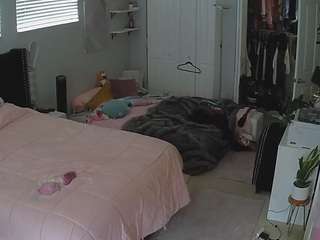 voyeurcam-house-charleys-room