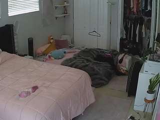 voyeurcam-house-charleys-room