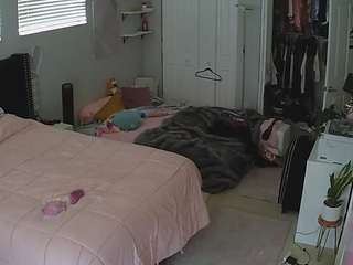 voyeurcam-house-charleys-room