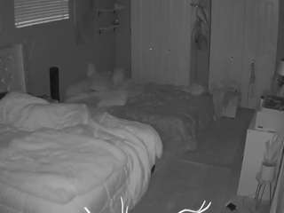voyeurcam-house-charleys-room