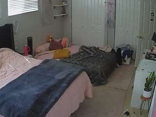 voyeurcam-house-charleys-room