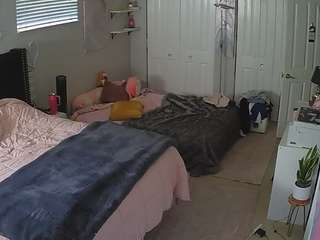 voyeurcam-house-charleys-room