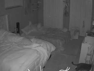 voyeurcam-house-charleys-room