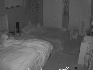 voyeurcam-house-charleys-room