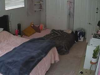 voyeurcam-house-charleys-room