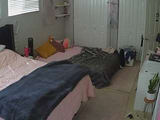 voyeurcam-house-charleys-room