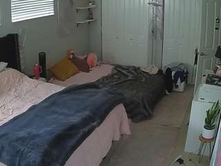 voyeurcam-house-charleys-room