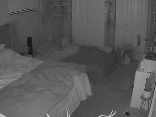 voyeurcam-house-charleys-room