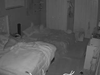 voyeurcam-house-charleys-room