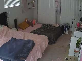 voyeurcam-house-charleys-room