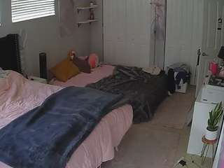 voyeurcam-house-charleys-room