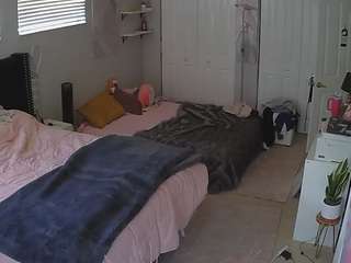 voyeurcam-house-charleys-room
